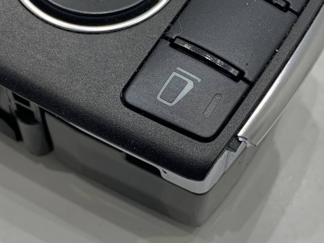 Блок кнопок склопідйомників Mercedes A W176 A1669054300 — фото деталі 4