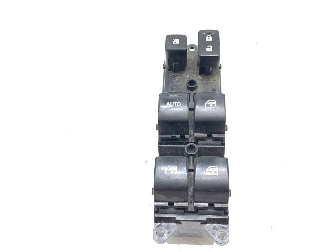 Блок кнопок склопідйомників Mitsubishi Outlander 8608A347