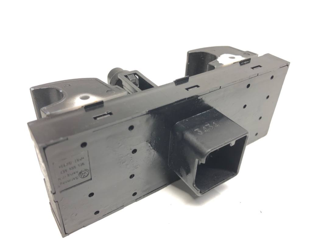 Блок кнопок стеклоподъемников Volkswagen Touran 1K4959857 — фото детали 4