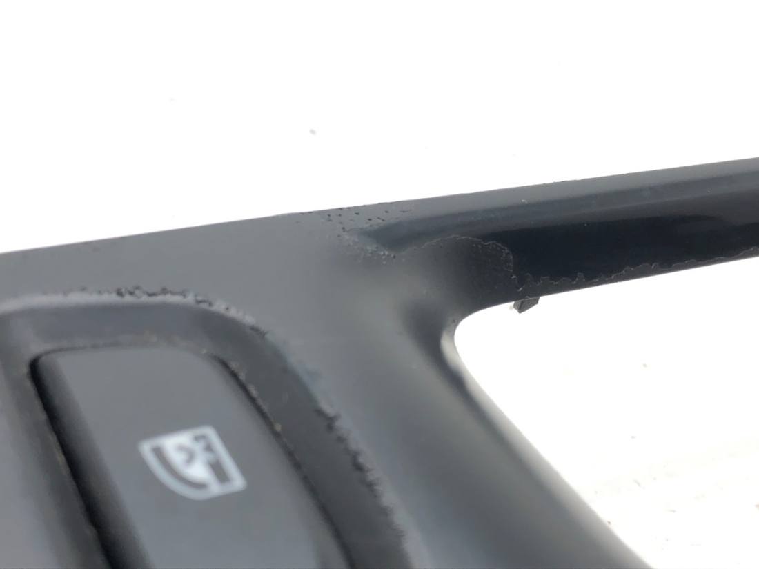 Блок кнопок стеклоподъемников Renault Captur — фото детали 2