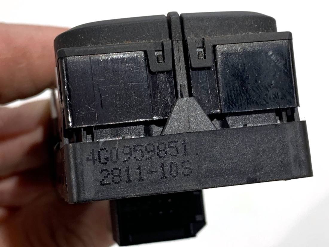 Блок кнопок склопідйомників Audi A6 C7 4G0959851 — фото деталі 4