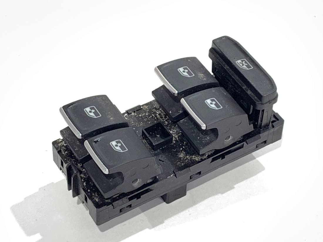 Блок кнопок склопідйомників Volkswagen Passat B8 5G0959857E