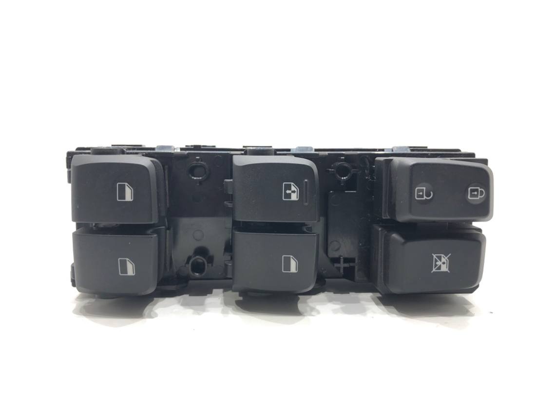 Блок кнопок склопідйомників Hyundai Kona 93570-J9100