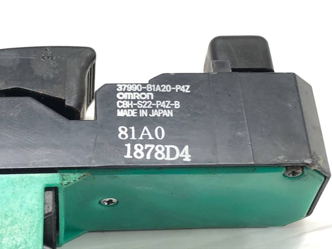 Блок кнопок стеклоподъемников Suzuki Jimny 37990-81A20 — фото детали 4