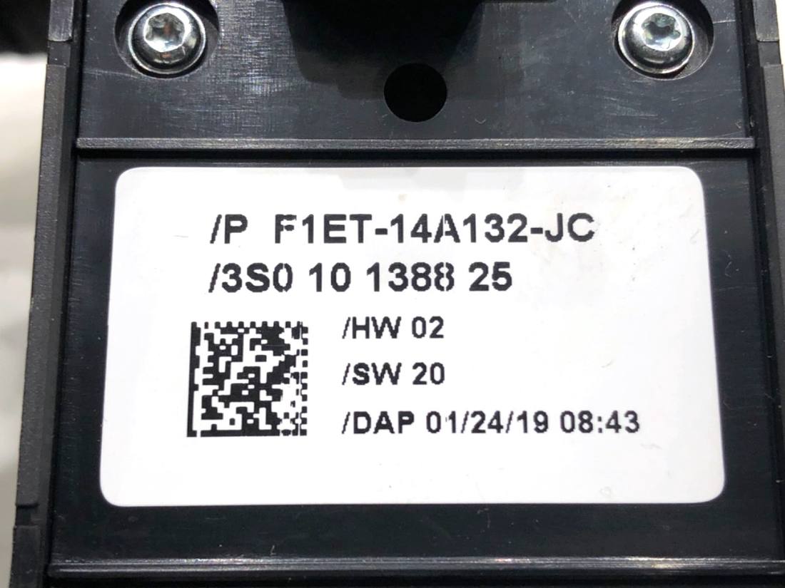 Блок кнопок стеклоподъемников Ford Kuga F1ET-14A132-JC — фото детали 5