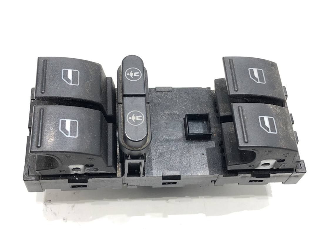 Блок кнопок склопідйомників Volkswagen Touareg 7L6959857E