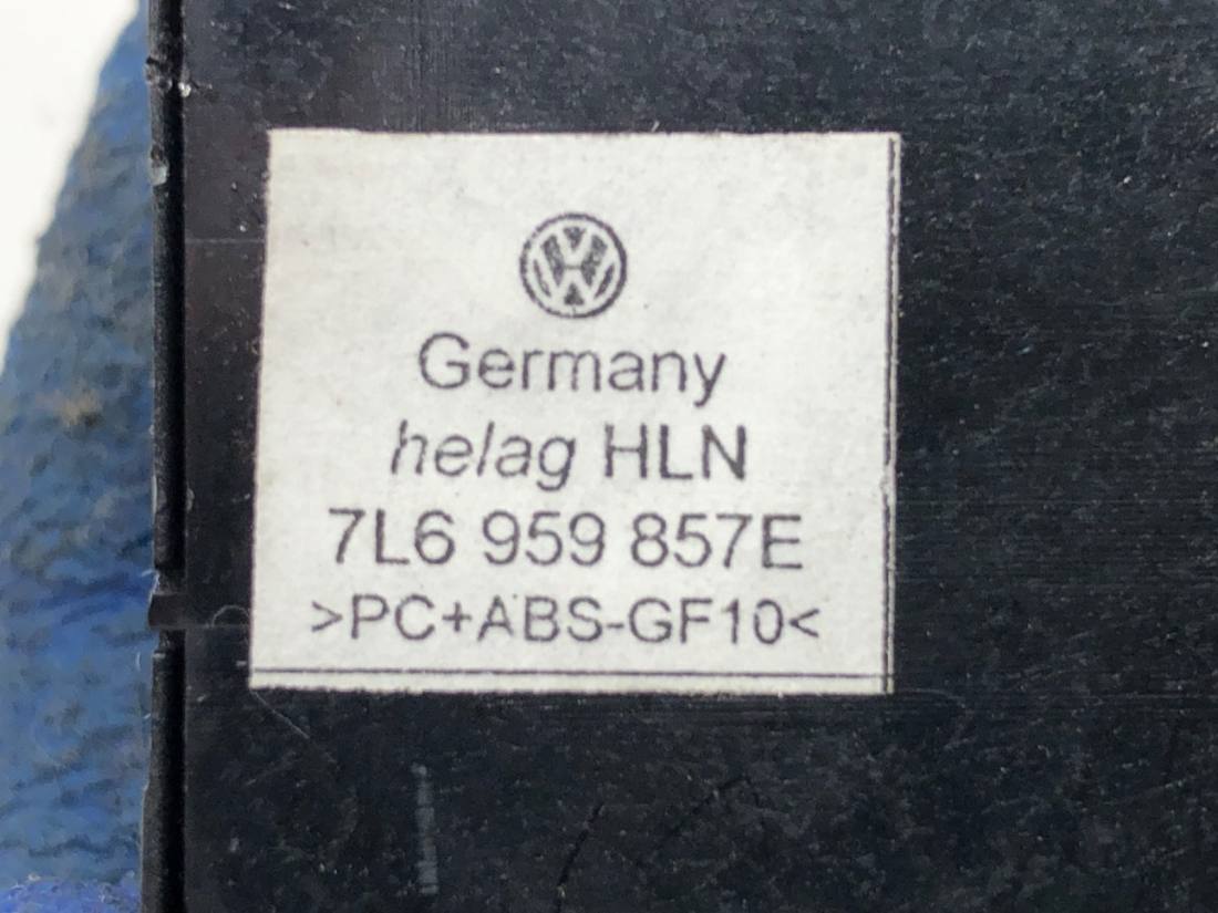 Блок кнопок склопідйомників Volkswagen Touareg 7L6959857E — фото деталі 3