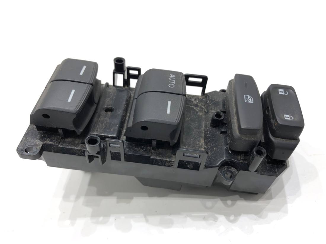 Блок кнопок склопідйомників Honda CR-V M64590 — фото деталі 2