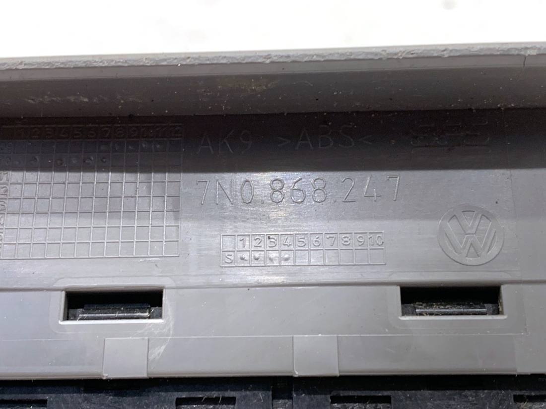 Блок кнопок склопідйомників Seat Alhambra 7N0868247 — фото деталі 5