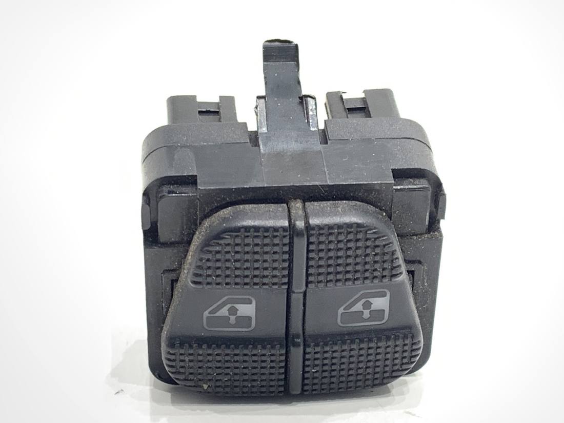 Блок кнопок склопідйомників Volkswagen Golf 4