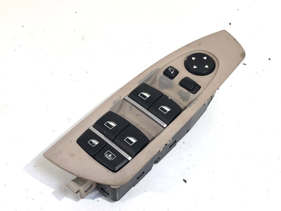 Блок кнопок стеклоподъемников BMW 7 F01 9163611