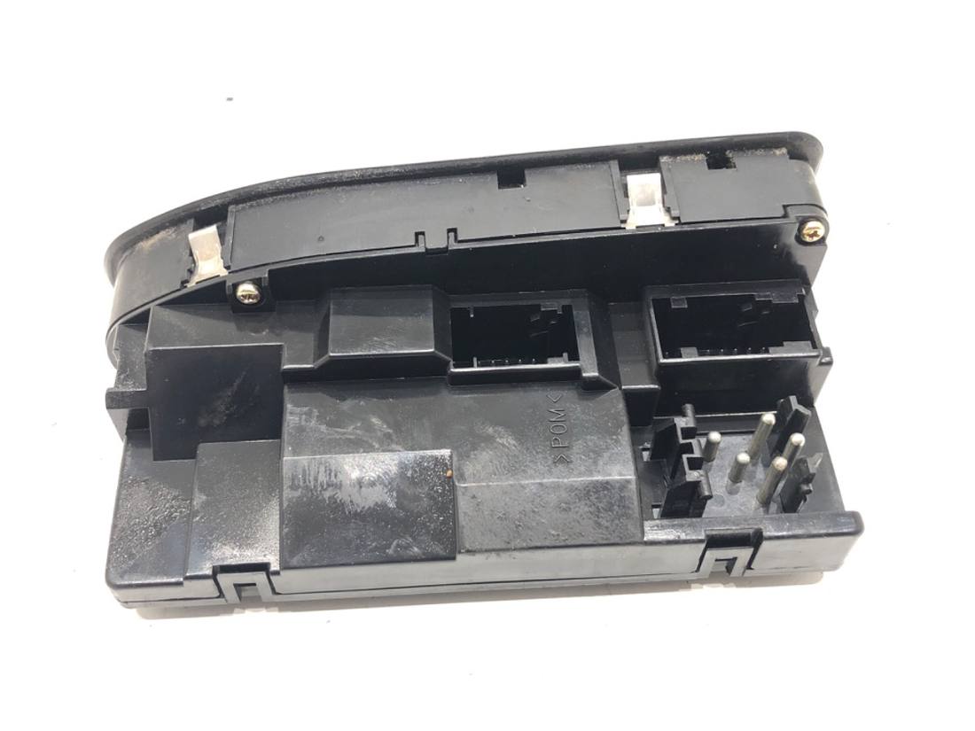 Блок кнопок стеклоподъемников BMW 5 E39 8368966 — фото детали 2
