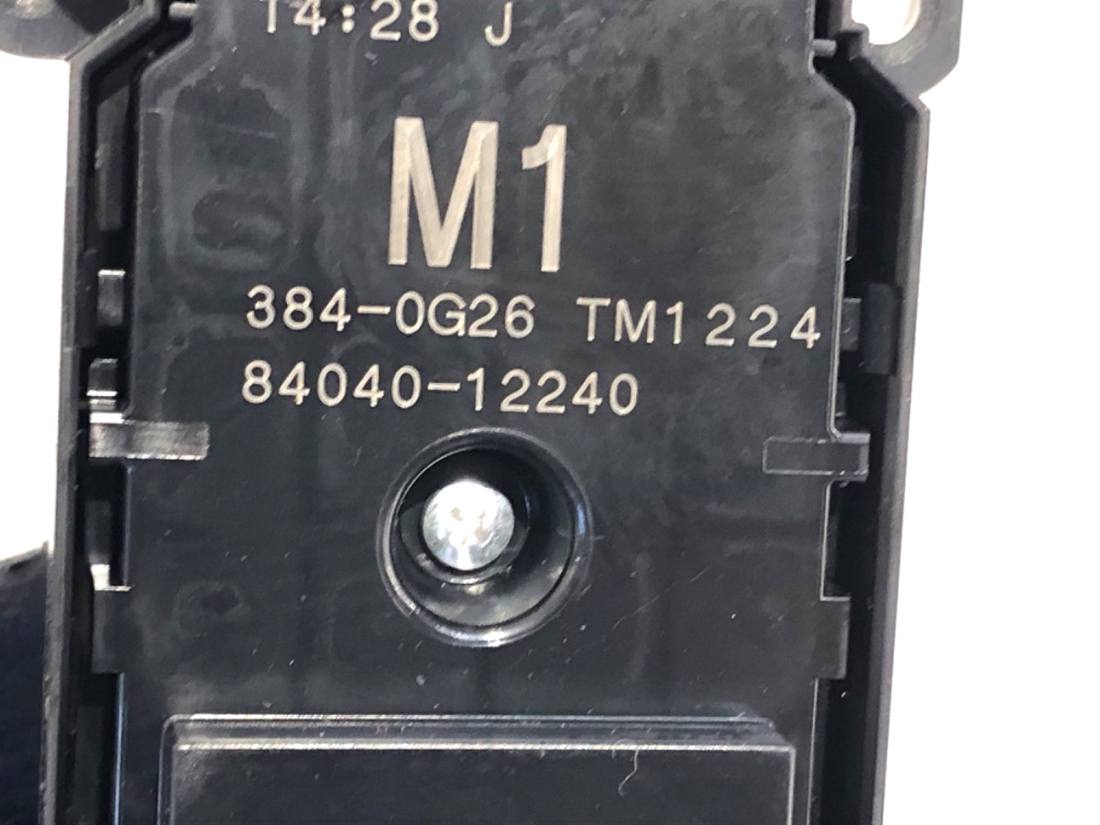 Блок кнопок склопідйомників Toyota Camry 84040-12240 — фото деталі 5