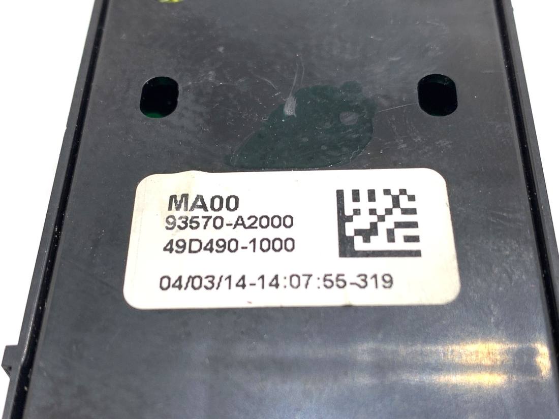 Блок кнопок склопідйомників Kia Ceed 93570-A2000 — фото деталі 5