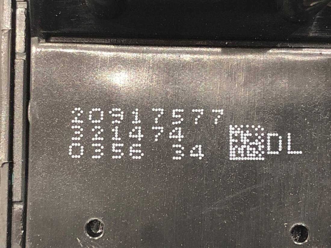 Блок кнопок склопідйомників Chevrolet Cruze 20917577 — фото деталі 5
