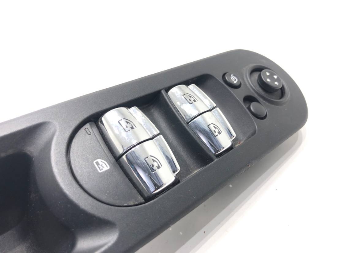 Блок кнопок склопідйомників Mini Mini R56 9354861-01 — фото деталі 2
