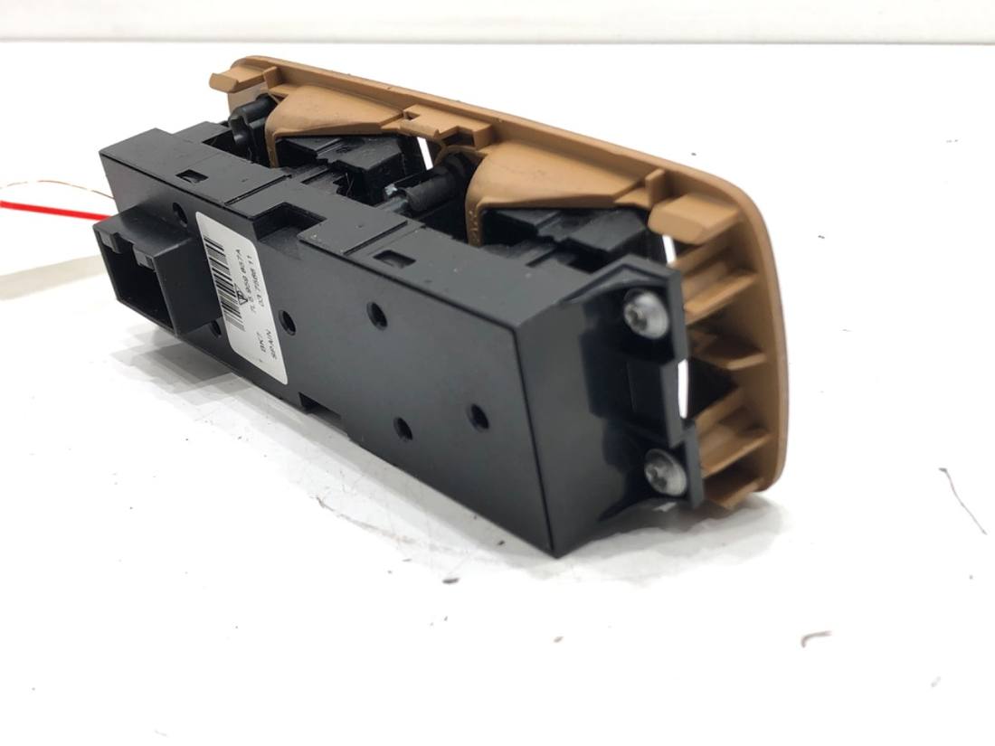 Блок кнопок склопідйомників Porsche Cayenne 7L5959857A — фото деталі 3