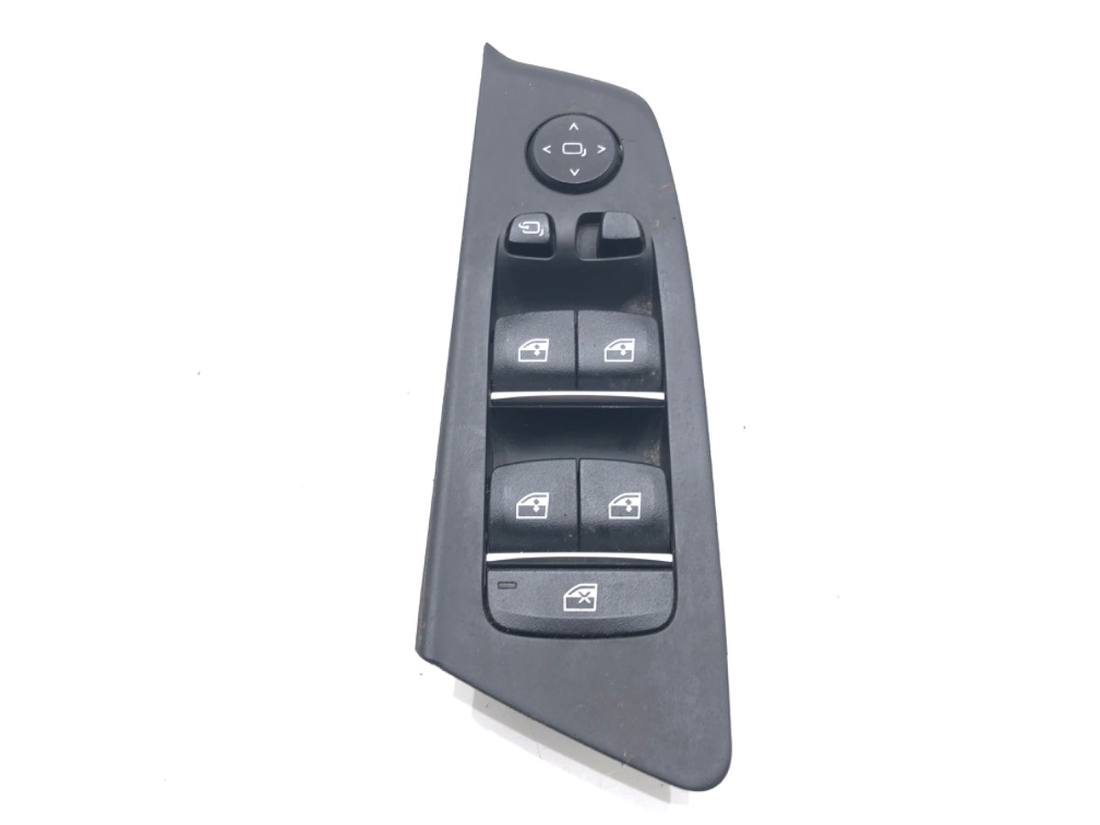 Блок кнопок склопідйомників BMW 5 G30 6832729