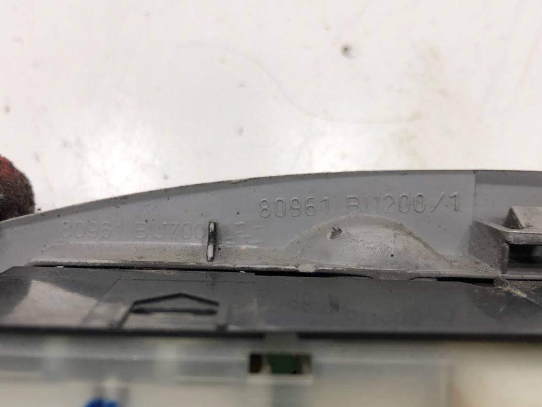 Блок кнопок склопідйомників Nissan Almera 80961BU200 — фото деталі 5