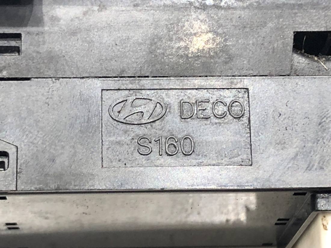 Блок кнопок стеклоподъемников Hyundai Sonata 621W10030 — фото детали 6