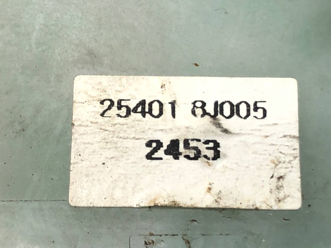Блок кнопок склопідйомників Nissan Altima 254018J005 — фото деталі 4