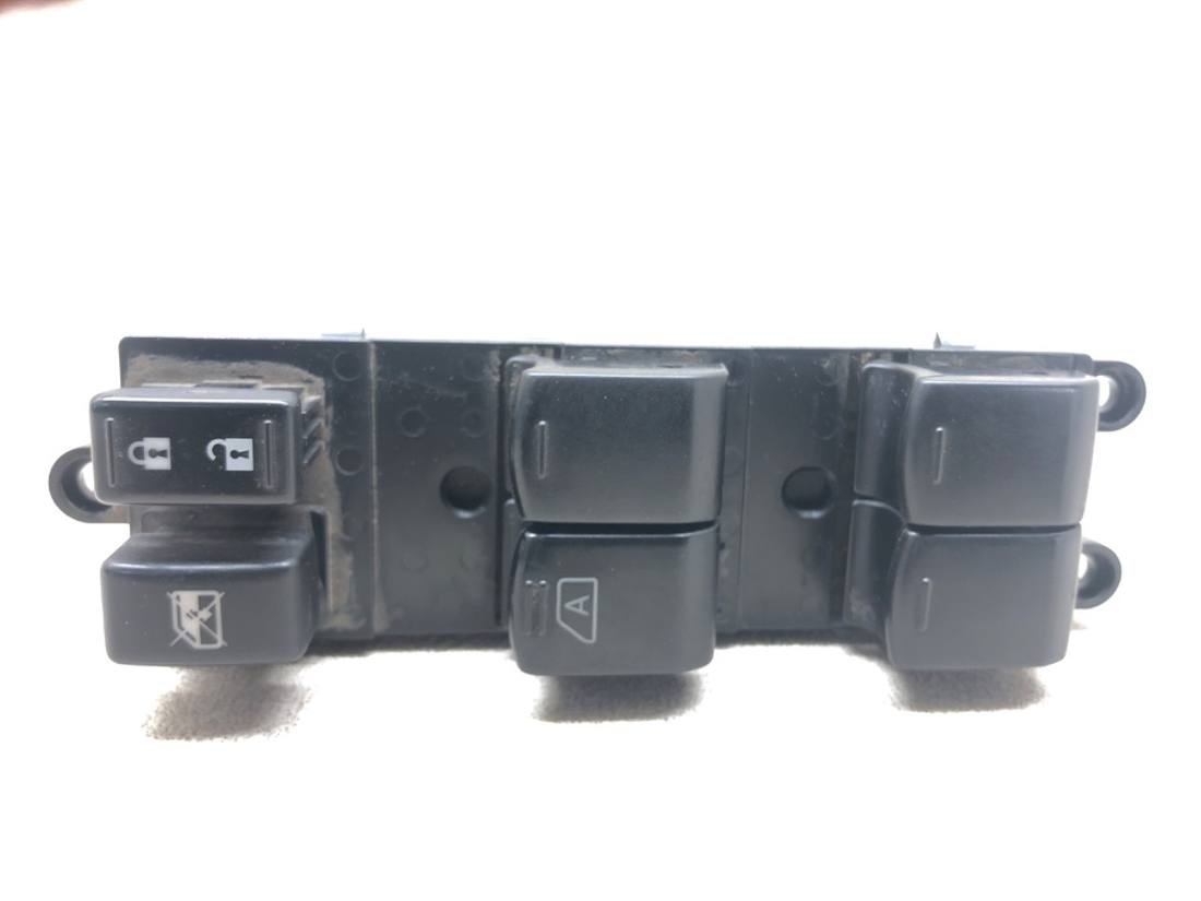 Блок кнопок склопідйомників Nissan Sentra B15 25401ZE80A