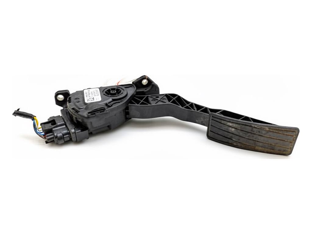 Педаль газа потенциометр Suzuki Sx4 49400-68L51