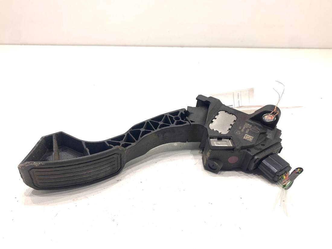 Педаль газу потенціометр Toyota Avensis T27 78110-05040