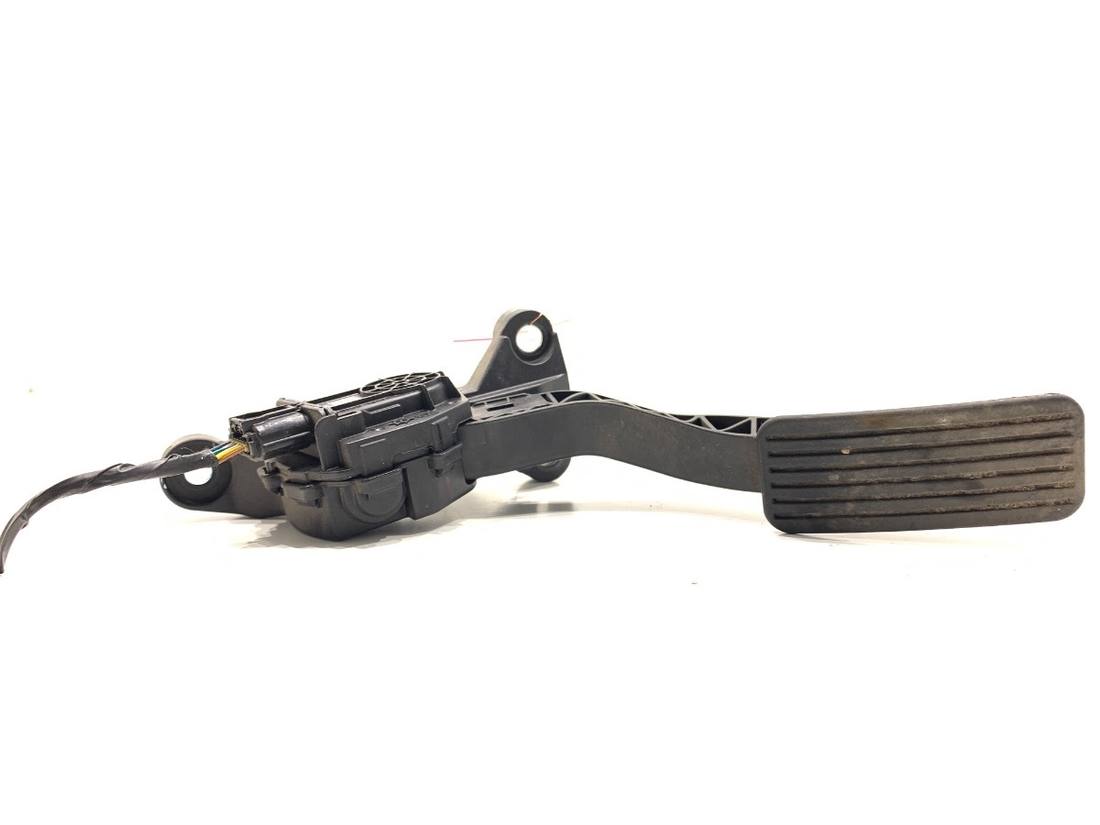 Педаль газа потенциометр Kia Niro 32740-03100