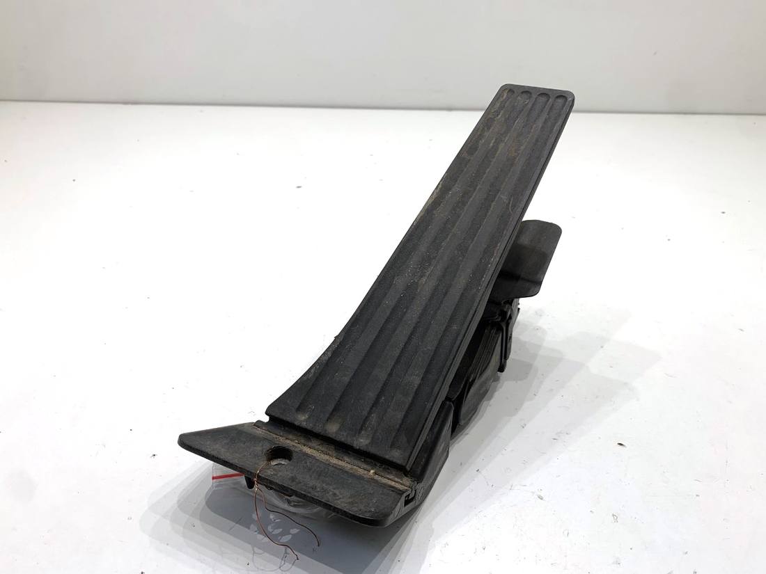 Педаль газа потенциометр BMW 3 F34 6853175