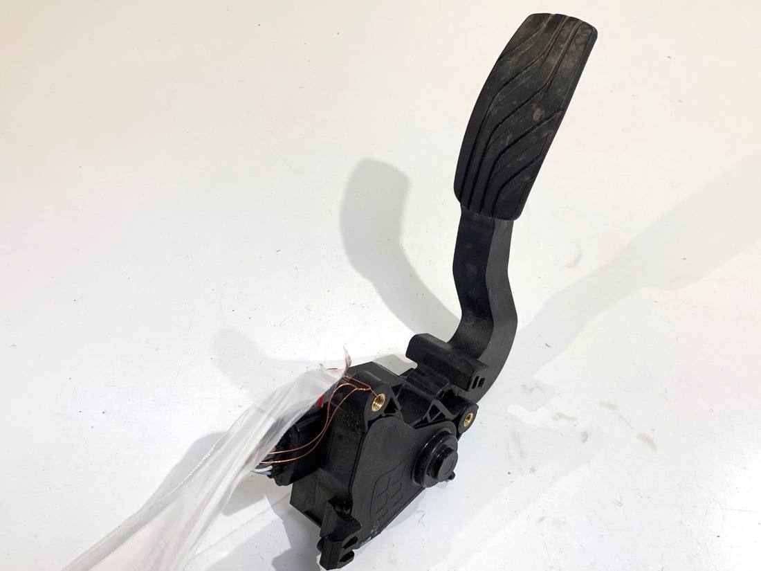 Педаль газу потенціометр Renault Talisman 180026830R