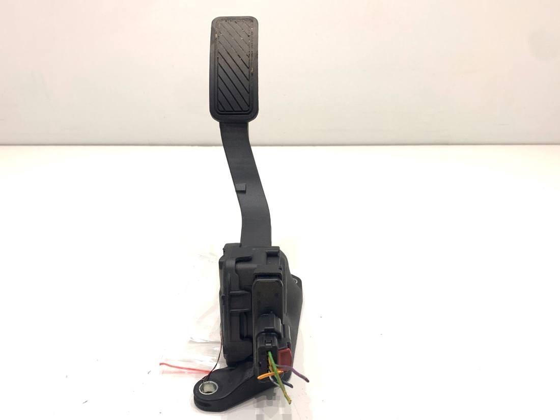 Педаль газу потенціометр Ford KA E3B1-9F836-A3A
