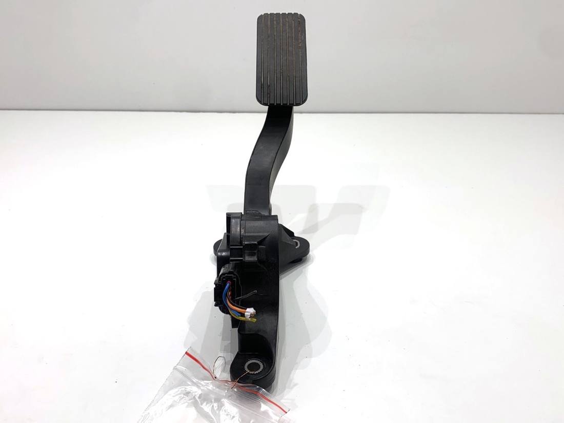Педаль газу потенціометр Hyundai I30 32700-G4200