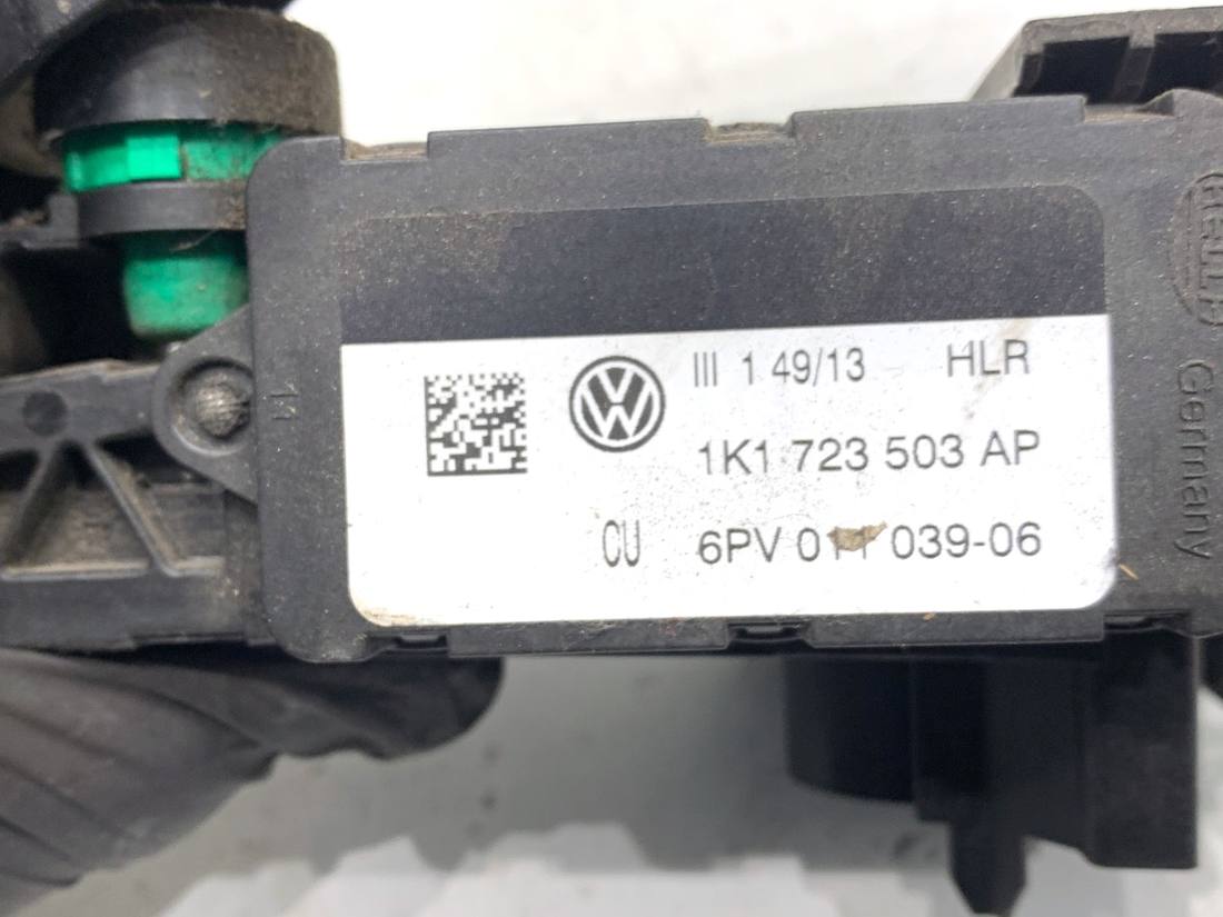 Педаль газу потенціометр Volkswagen Passat B7 1K1723503AP — фото деталі 5