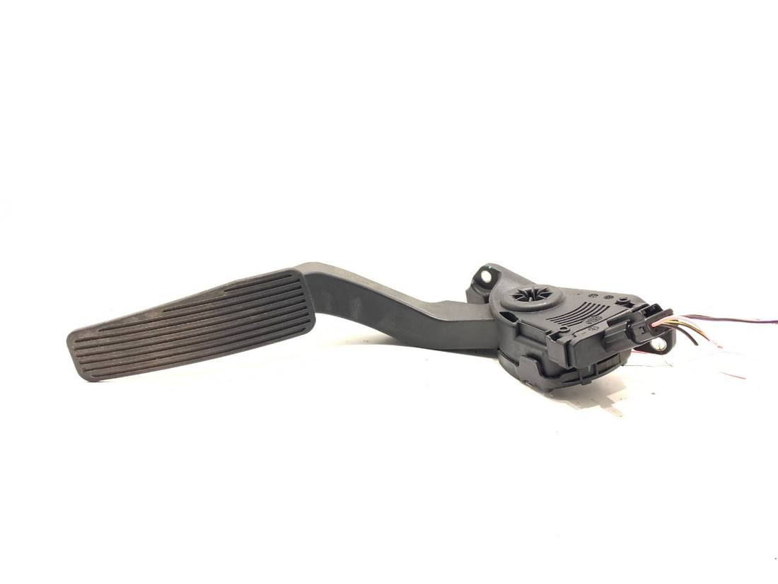 Педаль газа потенциометр Chrysler 300C 04861716AA