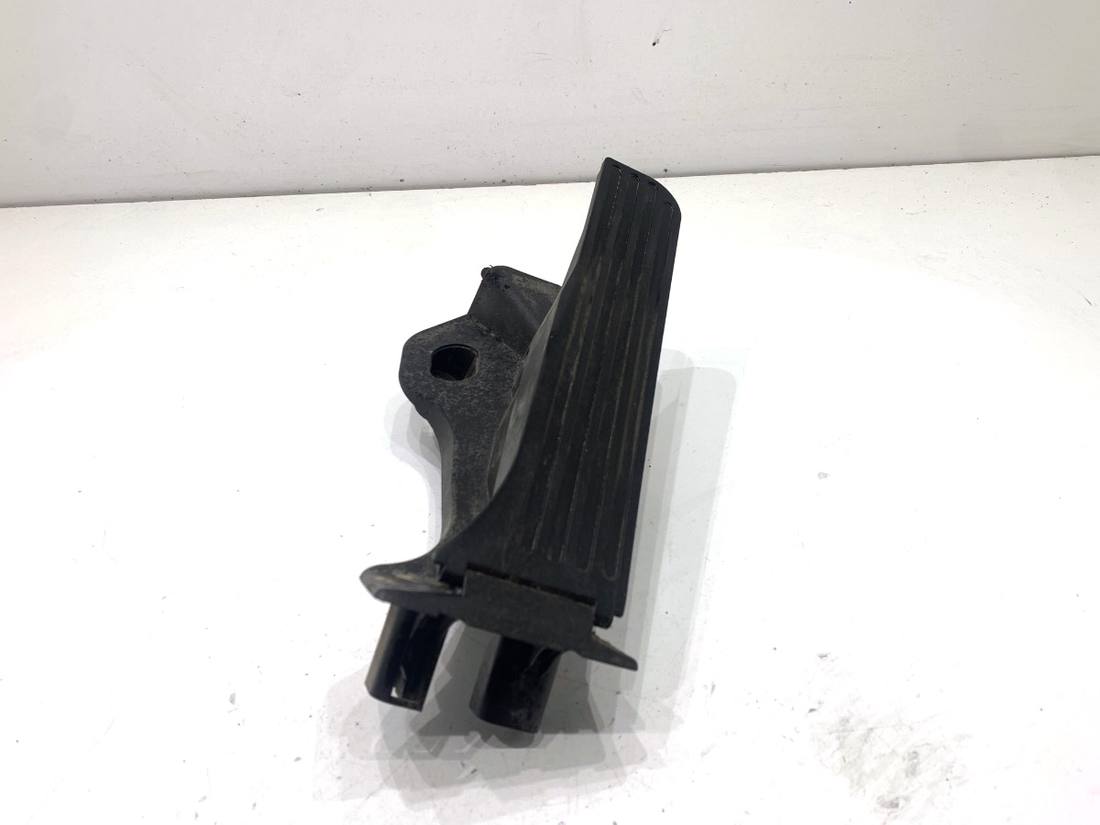 Педаль газа потенциометр Volkswagen Tiguan 1K1721503BD