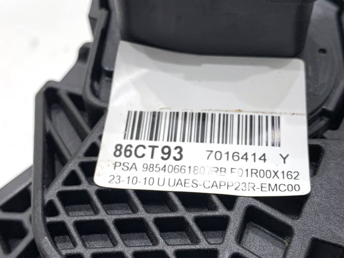 Педаль газу потенціометр Toyota Proace City 9854066180 — фото деталі 4