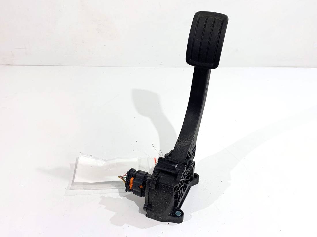 Педаль газу потенціометр Peugeot 308 9674829180