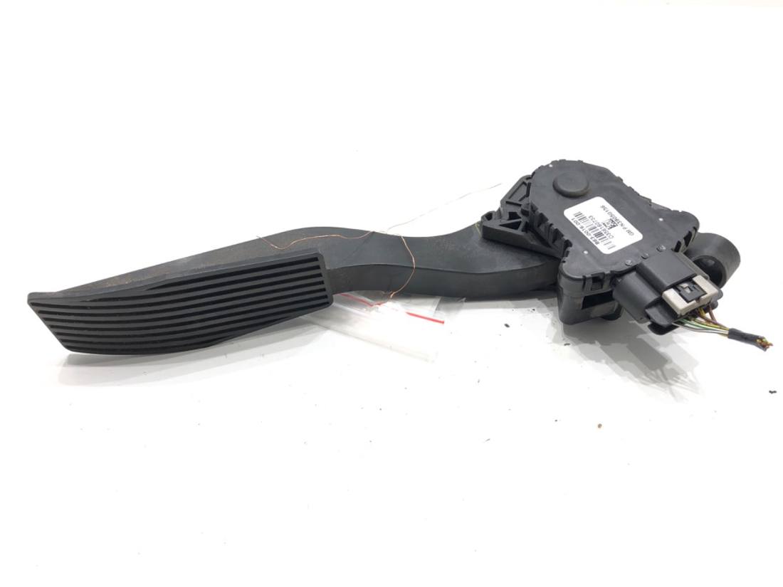 Педаль газу потенціометр Opel Meriva B 39050156