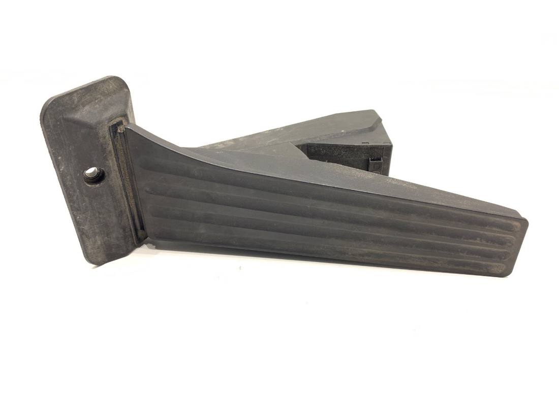 Педаль газу потенціометр BMW 5 F10 6789998