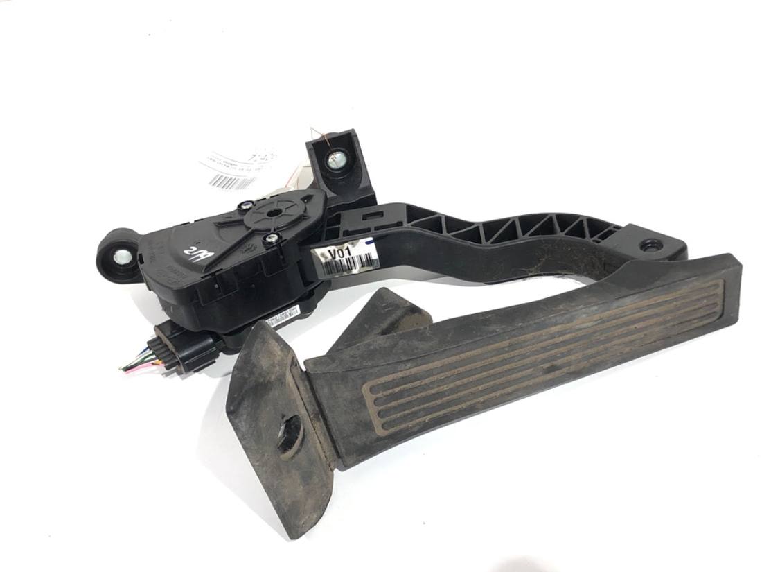 Педаль газа потенциометр Hyundai I40 32727-3R300