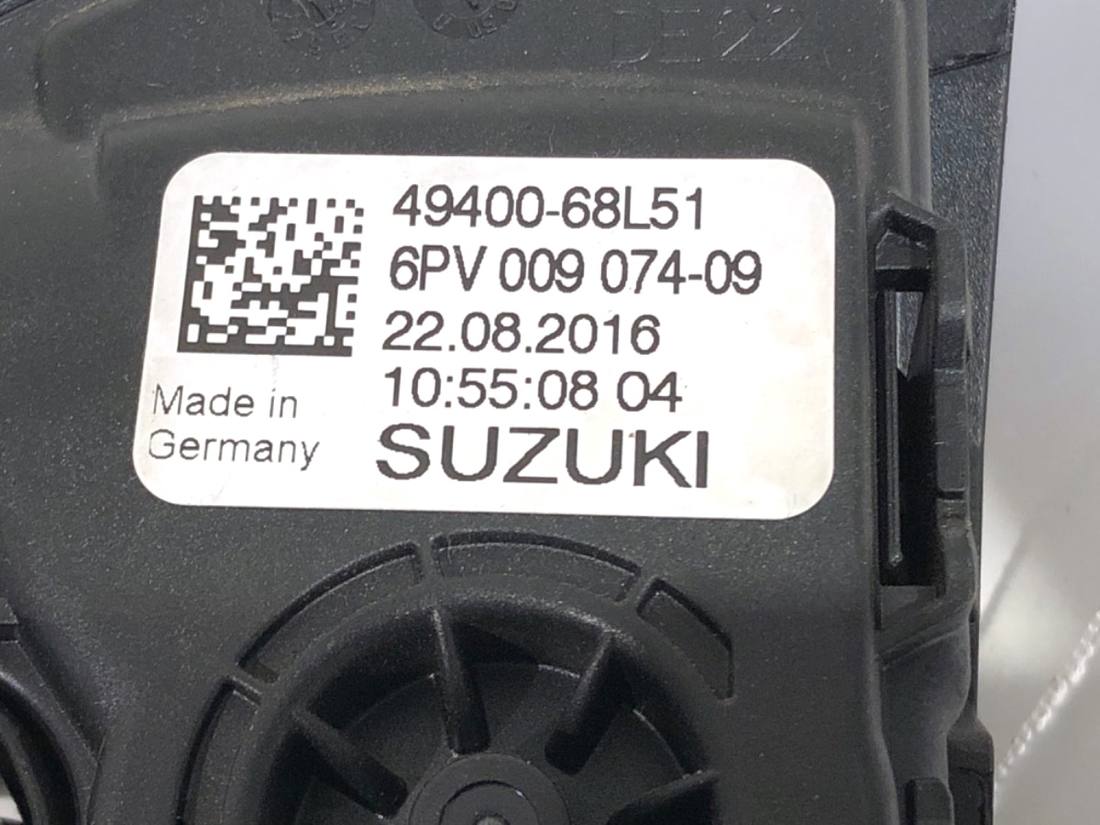 Педаль газа потенциометр Suzuki Vitara 49400-68L51 — фото детали 4