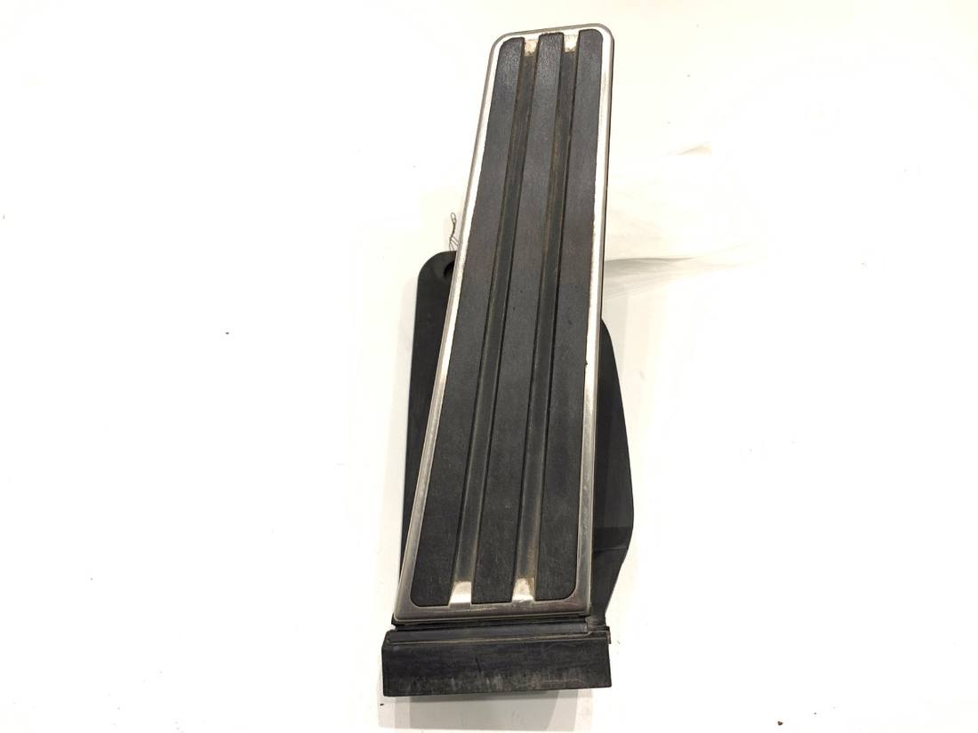 Педаль газа потенциометр Porsche Panamera 99742302101