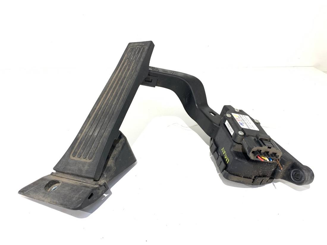Педаль газу потенціометр Hyundai Ix35 2145A-2S000