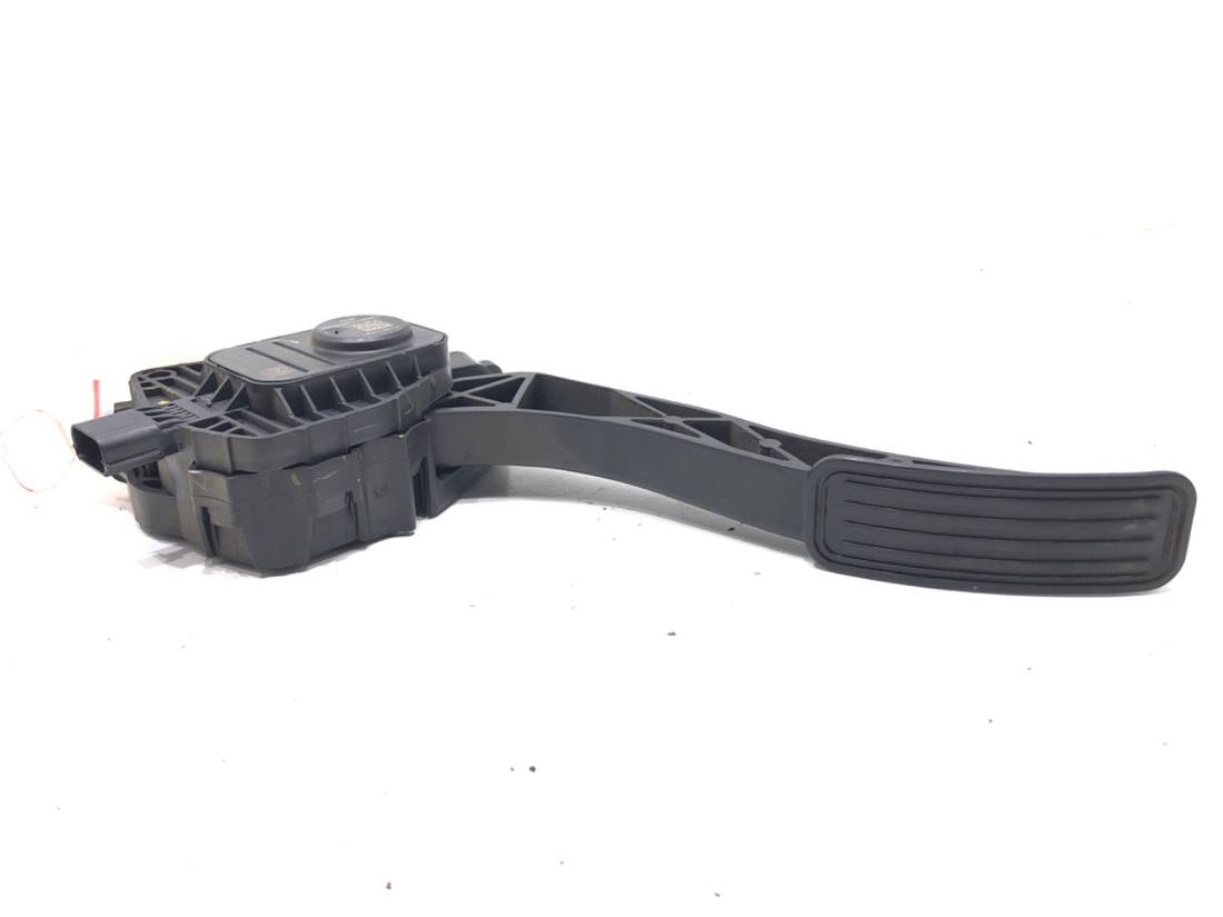 Педаль газа потенциометр Ford Mondeo DG9C-9F836-AB