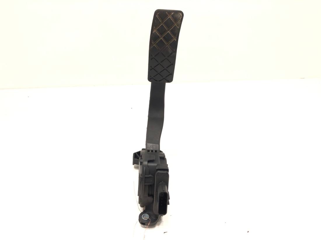 Педаль газу потенціометр Audi A6 C6 8K1721523