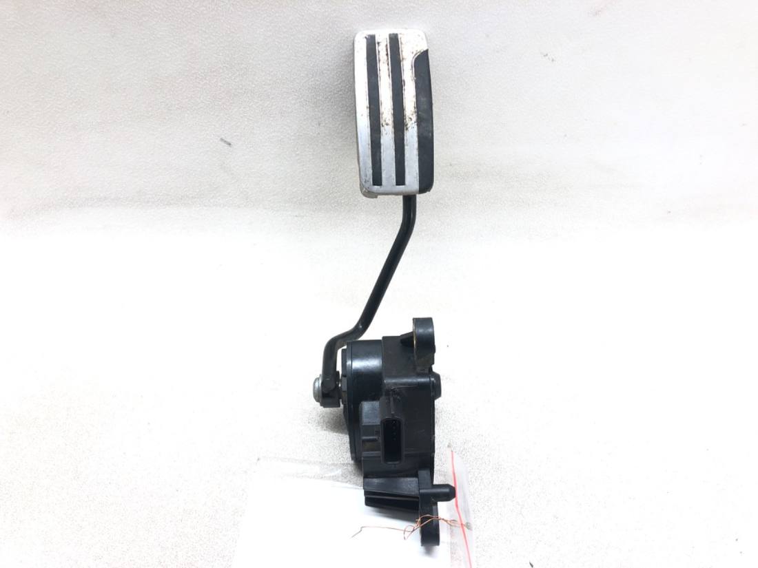 Педаль газу потенціометр Nissan Sentra B15 18002ET80C