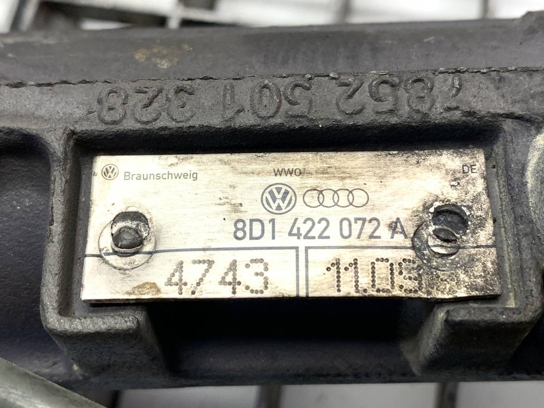 Рульова рейка Volkswagen Passat B5 8D1422072A — фото деталі 8