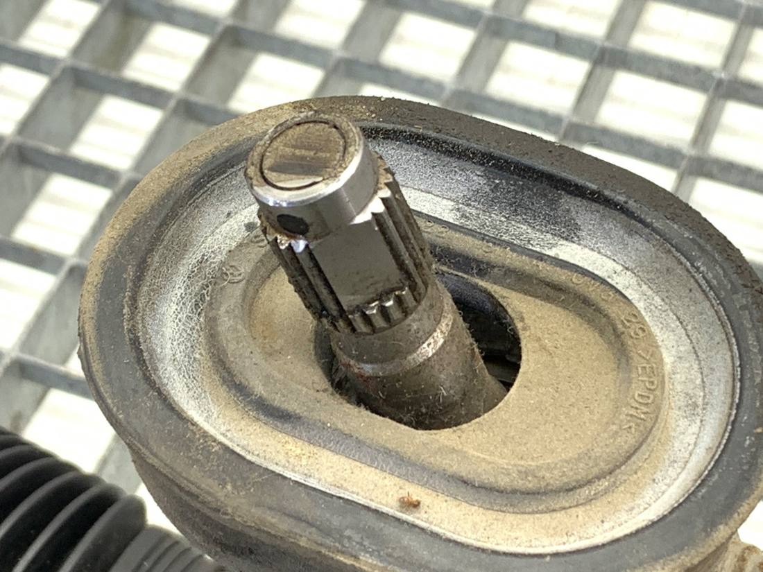 Рульова рейка Audi A3 8L 1J1422105DE — фото деталі 5