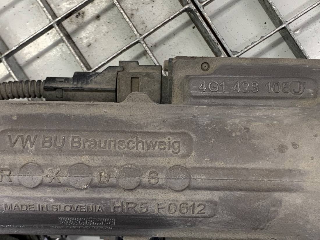 Рулевая рейка Audi A7 4G 4G1423105J — фото детали 8